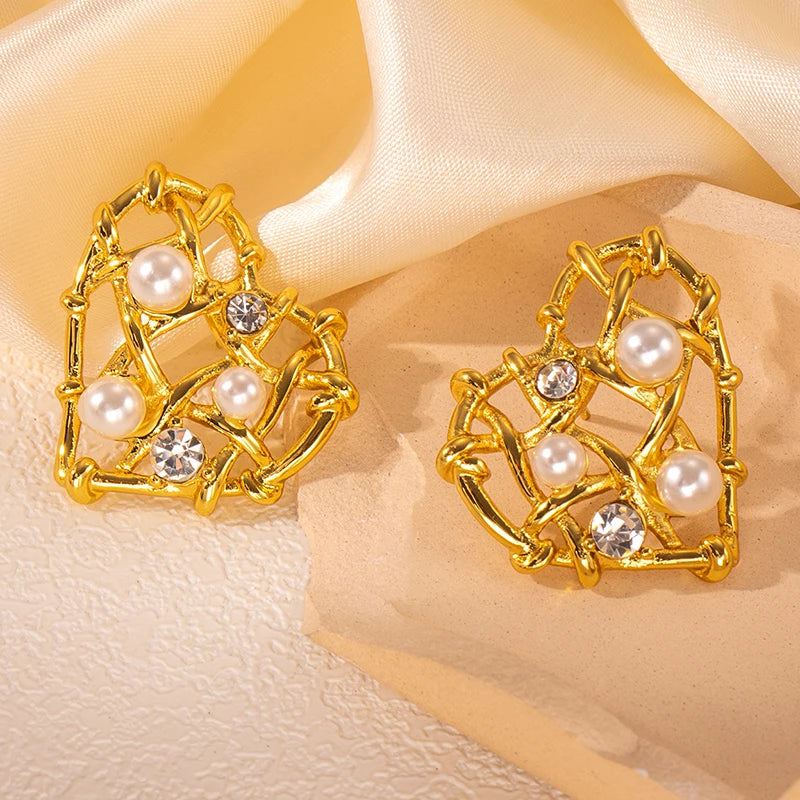 VIONA Vintage Series Pearls Earrings 18K Gold Plated S.STEEL